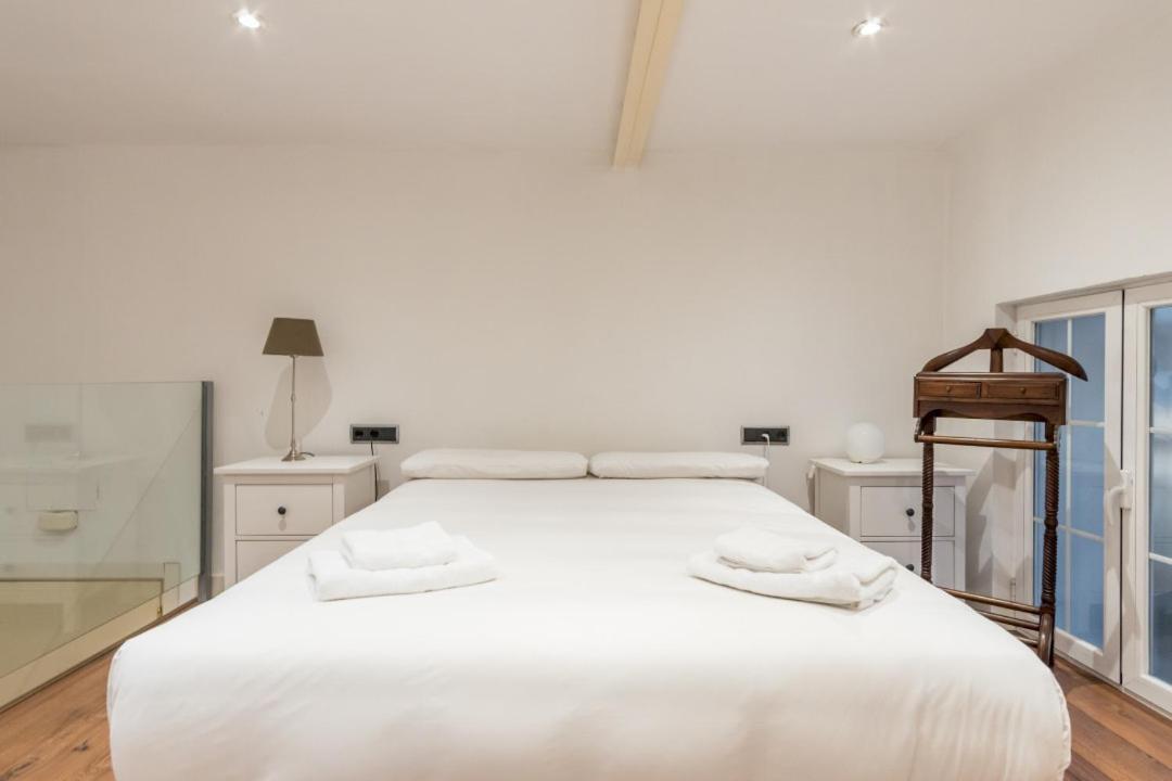 Modern- 2bd 2bth - Opera Appartamento Madrid